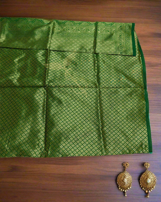 Emerald Green Banarasi Silk Saree with Gold Jari Silken Work | Bridal & Festive Traditional Silk Saree