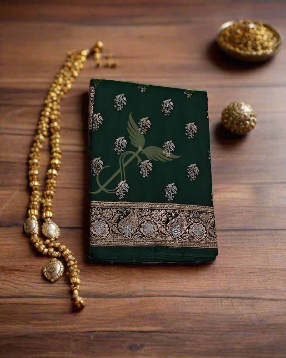 Regal Elegance – Green Banarasi Jari Silken Saree with Semi Katan Sonarupa Weaving