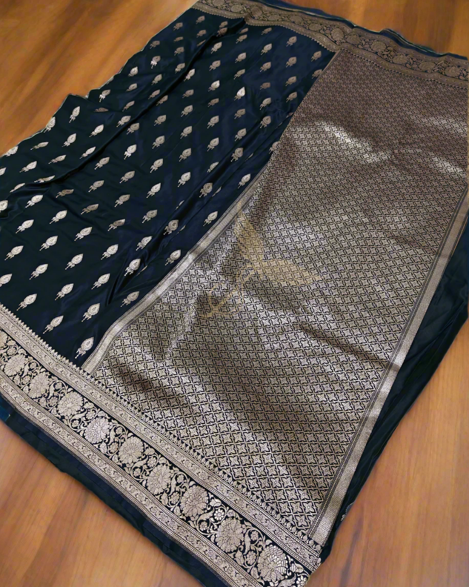 Majestic Charm – Black Banarasi Jari Silken Saree with Semi Katan Sonarupa Weaving