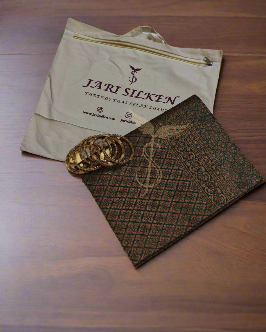 Royal Green & Rose Gold Kanjivaram Jari Silken Saree – Grand Bridal Wear with Zari Elegance