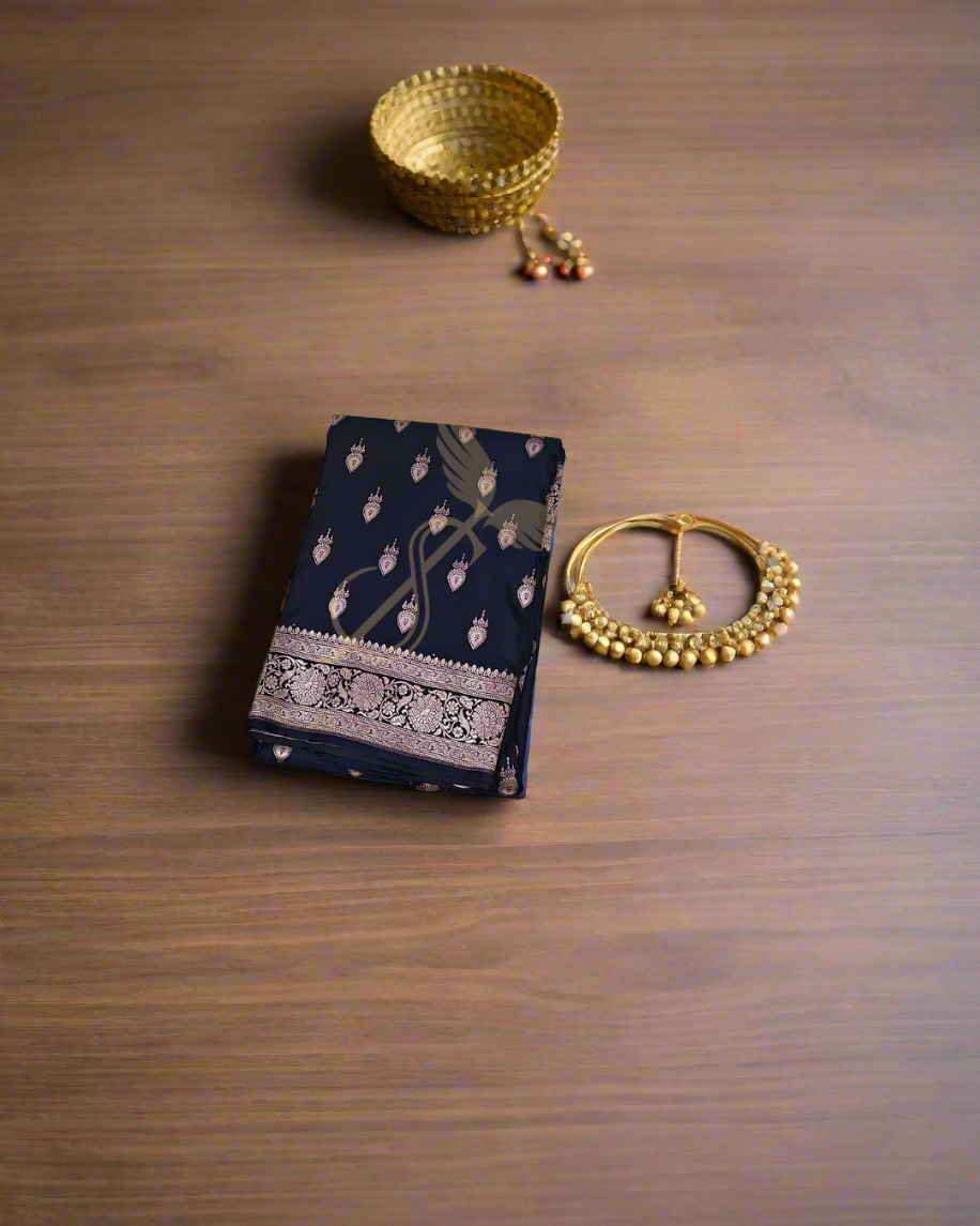 Majestic Charm – Black Banarasi Jari Silken Saree with Semi Katan Sonarupa Weaving