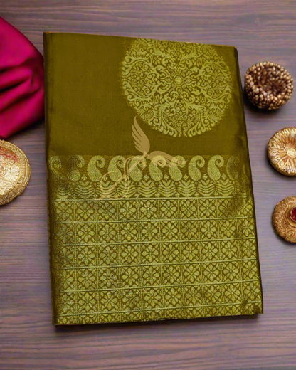 Elegant Banarasi Silk Sarees with Rich Pallu & All-Over Jacquard Work – Available in Maroon, Pink, Yellow, Dark Green, Olive Green & Purple