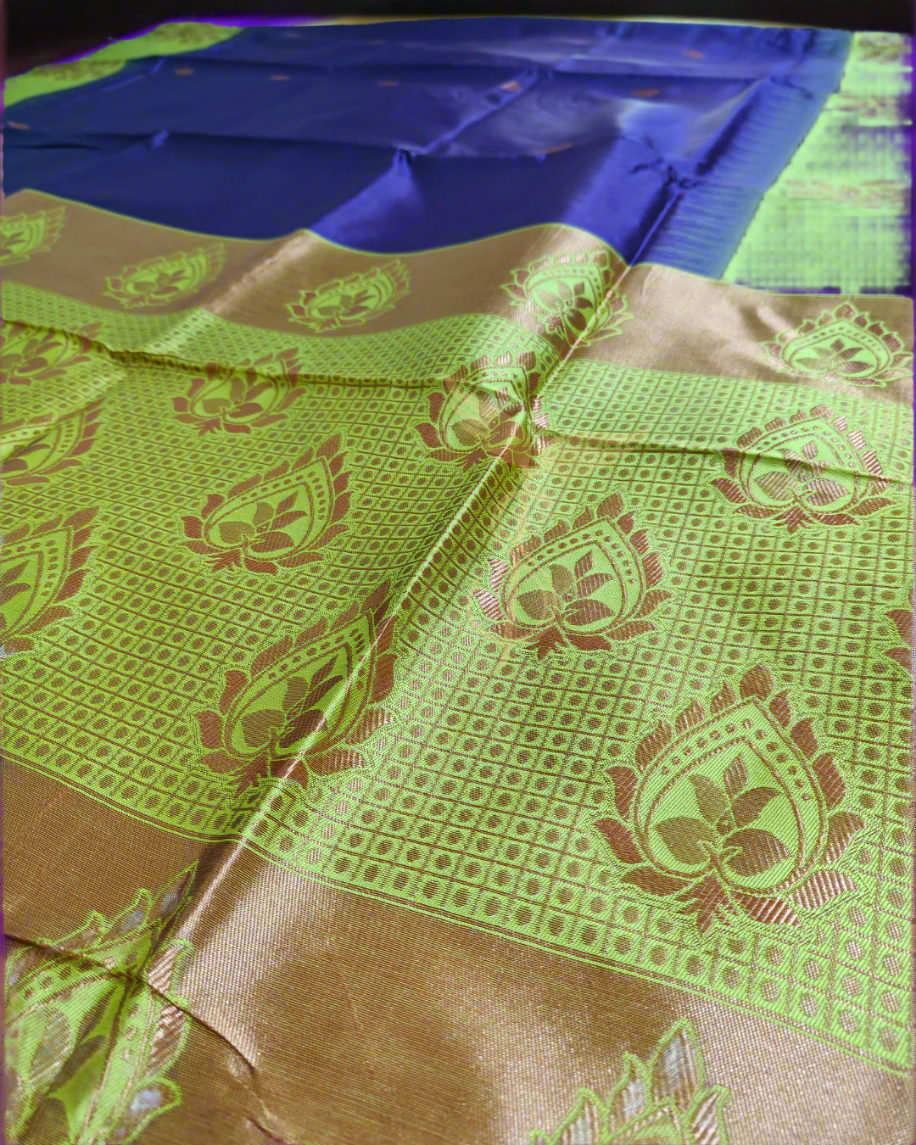 Elegant Green & Gold Banarasi Jari Silken Saree with Zari Woven Pallu – Festive Wear