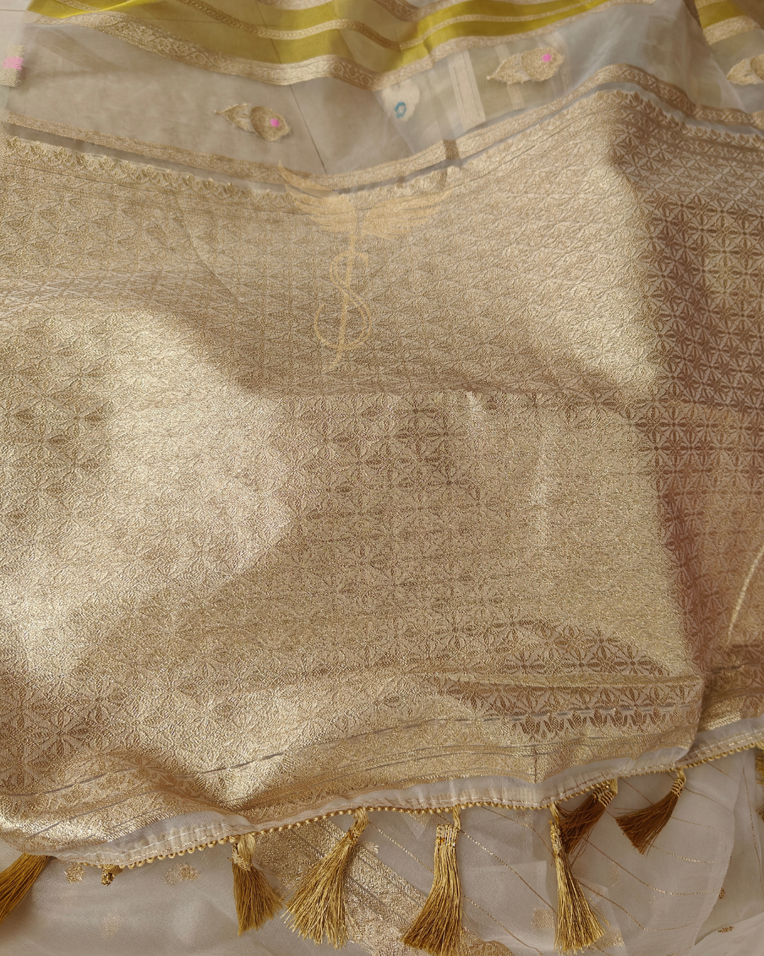 white Gold stripes Tissue Banarasi Jari Silken Saree