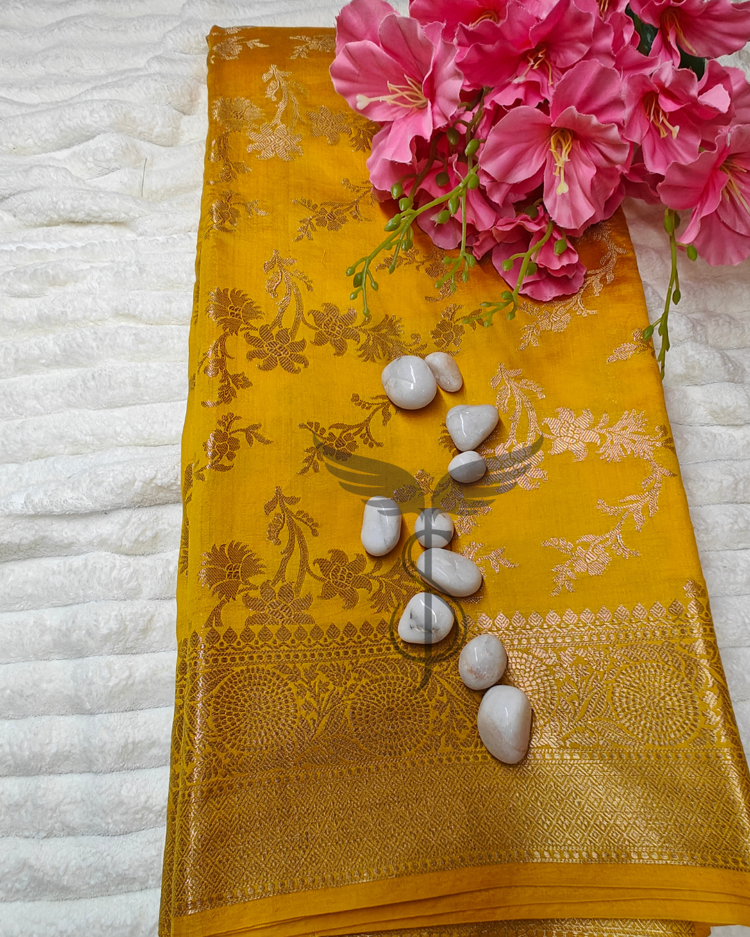 Sunlit Splendor – Yellow Banarasi Chiniya Jari Silken Saree with Gold Zari