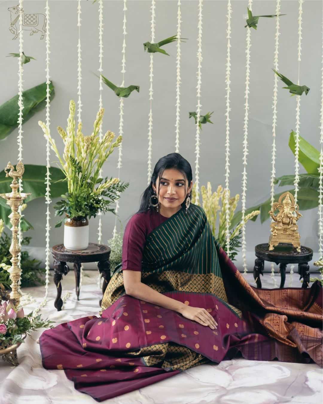Regal Maroon Green Banarasi Jari Silken Saree with Rich Brocade & Gold Zari